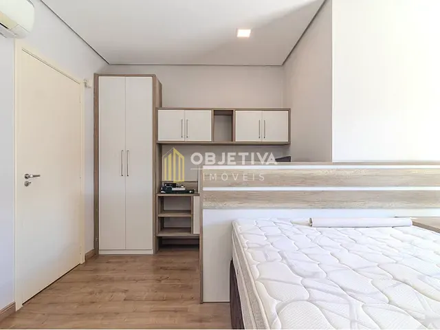 Casa 4 quartos e 6 banheiros, à venda, no bairro Chácara das Pedras em Porto Alegre