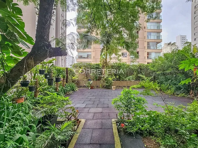 Apartamento 2 quartos e 2 banheiros, à venda, no bairro Campo Belo em São Paulo