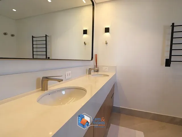 Apartamento 3 quartos e 4 banheiros, à venda, no bairro Jardim Vila Mariana em São Paulo