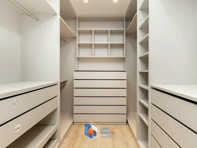 Apartamento 3 quartos e 5 banheiros, à venda, no bairro Vila Uberabinha em São Paulo