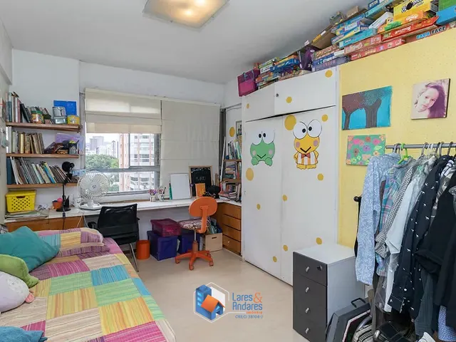 Apartamento 3 quartos e 3 banheiros, à venda, no bairro Moema em São Paulo