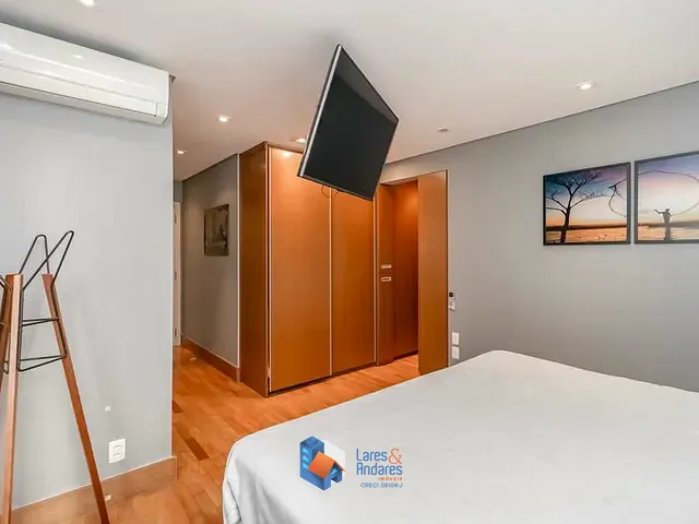 Apartamento 2 quartos e 4 banheiros, à venda, no bairro Vila Nova Conceição em São Paulo