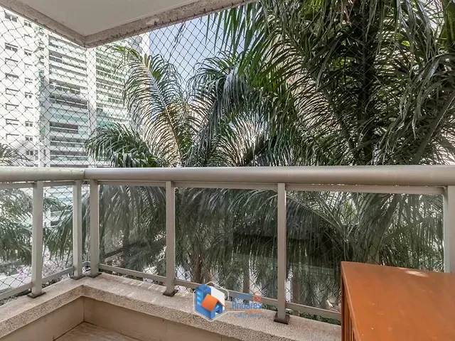 Apartamento 2 quartos e 4 banheiros, à venda, no bairro Vila Nova Conceição em São Paulo
