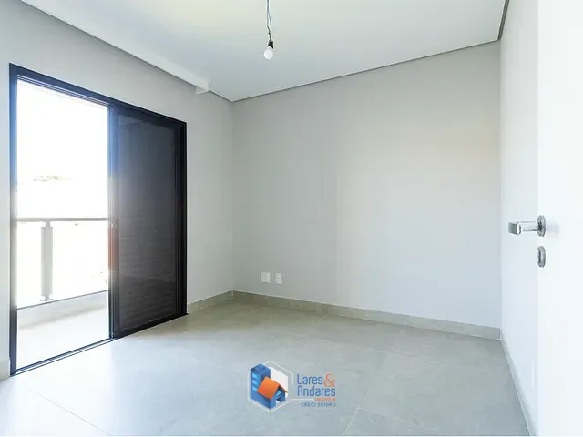 Casa 3 quartos e 4 banheiros, à venda, no bairro Vila Albertina em São Paulo