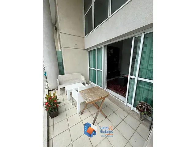 Apartamento 1 quarto e 2 banheiros, à venda, no bairro Moema em São Paulo