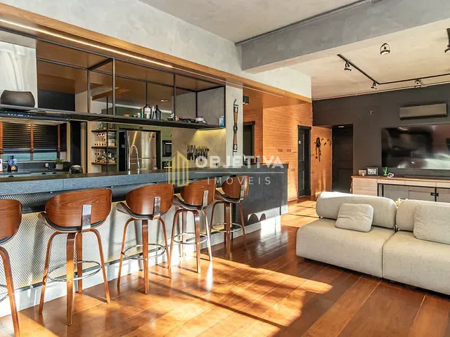 Apartamento 3 quartos e 3 banheiros, à venda, no bairro Moinhos de Vento em Porto Alegre