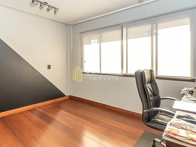 Apartamento 3 quartos e 3 banheiros, à venda, no bairro Moinhos de Vento em Porto Alegre