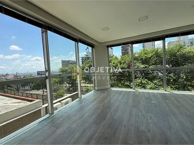 Sala à venda, no bairro Higienópolis em Porto Alegre