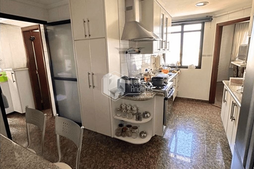 Apartamento, 4 quartos, 183 m² - Foto 2