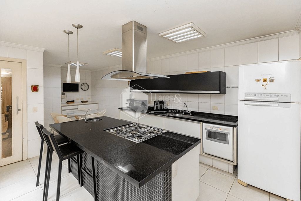 Casa, 1 quarto, 260 m² - Foto 37