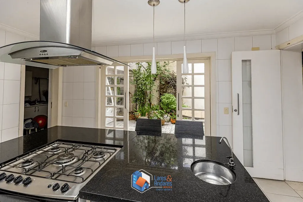 Casa, 4 quartos, 260 m² - Foto 43