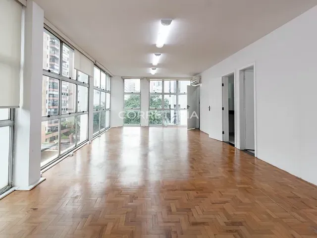 Sala à venda, no bairro Brooklin Paulista em São Paulo