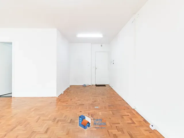 Sala à venda, no bairro Brooklin Paulista em São Paulo