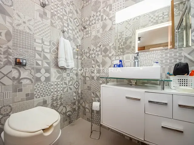 Apartamento 3 quartos e 2 banheiros, à venda, no bairro Itaim Bibi em São Paulo