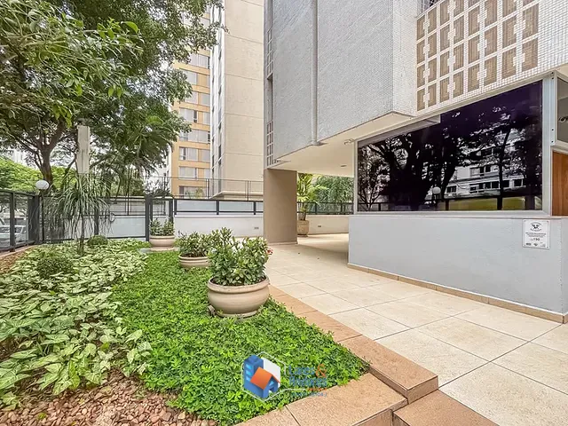 Apartamento 3 quartos e 2 banheiros, à venda, no bairro Itaim Bibi em São Paulo