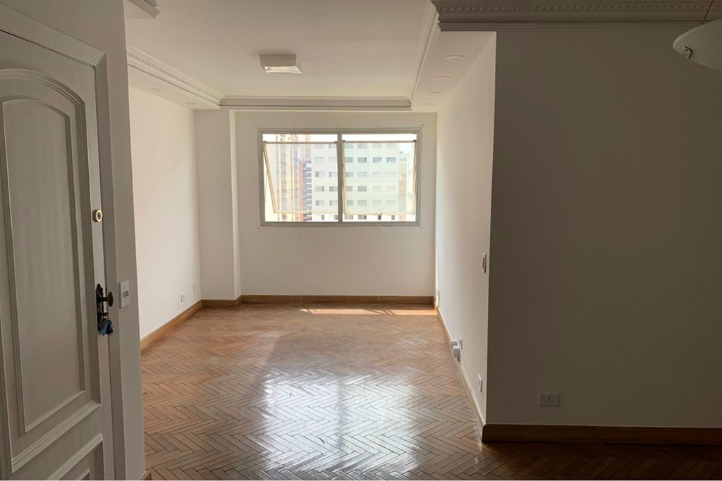 Apartamento à venda 3 Quartos 1 Suite 1 Vaga 100M² Moema São Paulo - SP