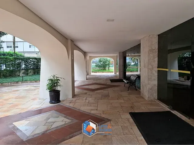 Apartamento 3 quartos e 3 banheiros, à venda, no bairro Moema em São Paulo
