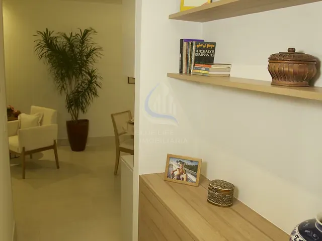 Apartamento 3 quartos e 3 banheiros, à venda, no bairro Praia da Costa em Vila Velha
