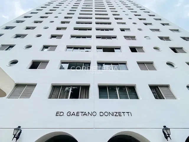 Apartamento 3 quartos e 2 banheiros, à venda, no bairro Moema em São Paulo