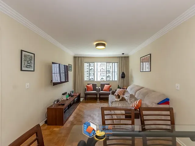 Apartamento 3 quartos e 2 banheiros, à venda, no bairro Moema em São Paulo