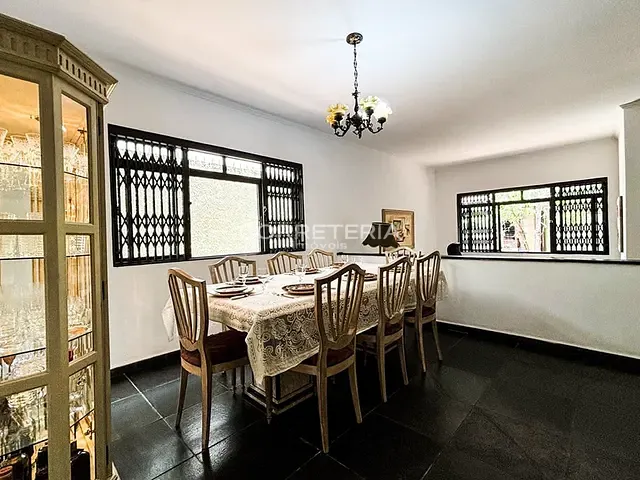 Casa 4 quartos e 4 banheiros, à venda, no bairro Brooklin Paulista em São Paulo