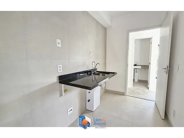 Apartamento 3 quartos e 3 banheiros, à venda, no bairro Jardim das Acácias em São Paulo