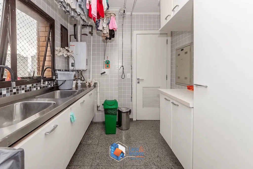 Apartamento, 4 quartos, 198 m² - Foto 2