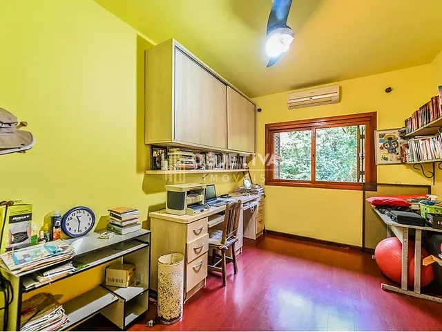 Casa 4 quartos e 6 banheiros, à venda, no bairro Cascata em Porto Alegre
