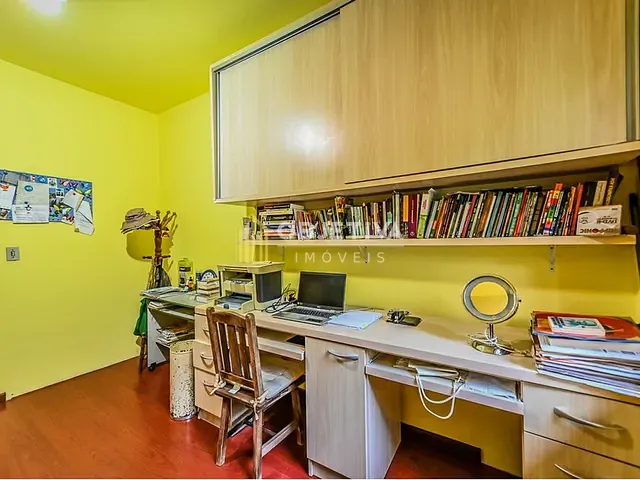 Casa 4 quartos e 6 banheiros, à venda, no bairro Cascata em Porto Alegre