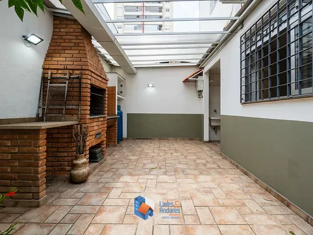 Casa 3 quartos e 4 banheiros, à venda, no bairro Campo Belo em São Paulo