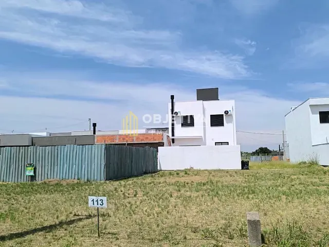 Terreno à venda, no bairro Hípica em Porto Alegre