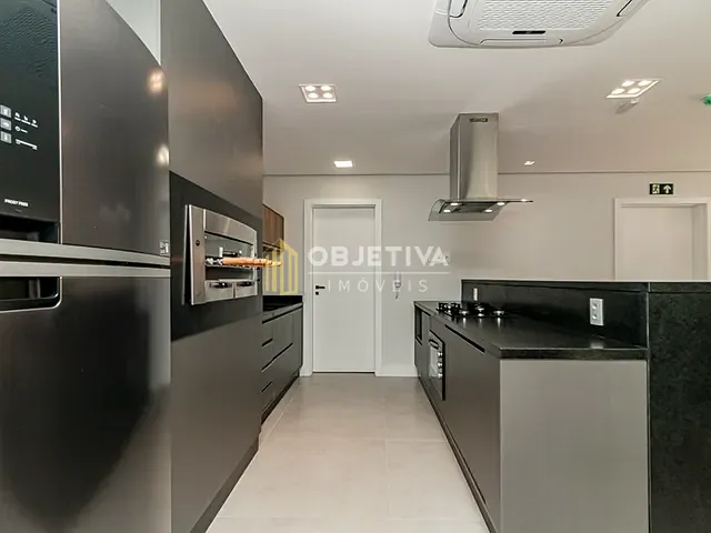 Apartamento 3 quartos e 3 banheiros, à venda, no bairro Petrópolis em Porto Alegre