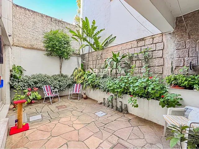 Apartamento 1 quarto e 1 banheiro, à venda, no bairro Petrópolis em Porto Alegre