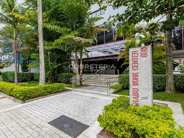 Sala à venda, no bairro Paraíso em São Paulo