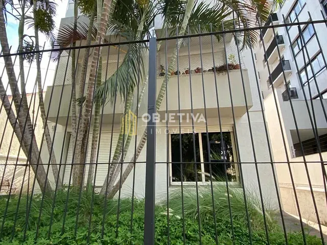 Apartamento 3 quartos e 5 banheiros, à venda, no bairro Petrópolis em Porto Alegre