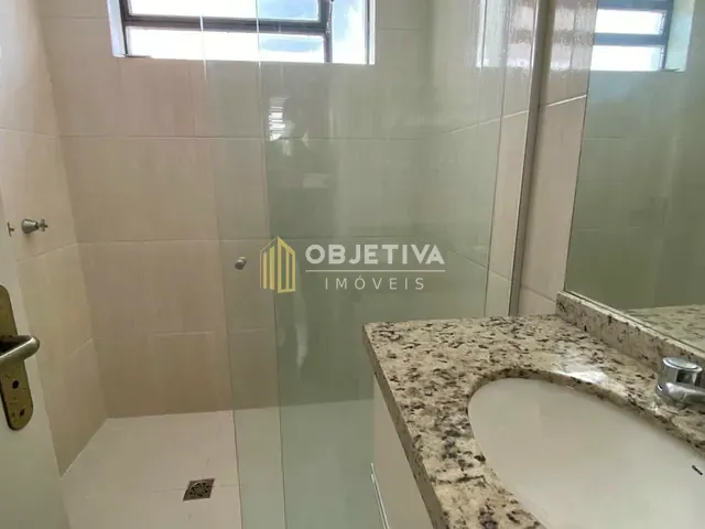 Apartamento 3 quartos e 5 banheiros, à venda, no bairro Petrópolis em Porto Alegre