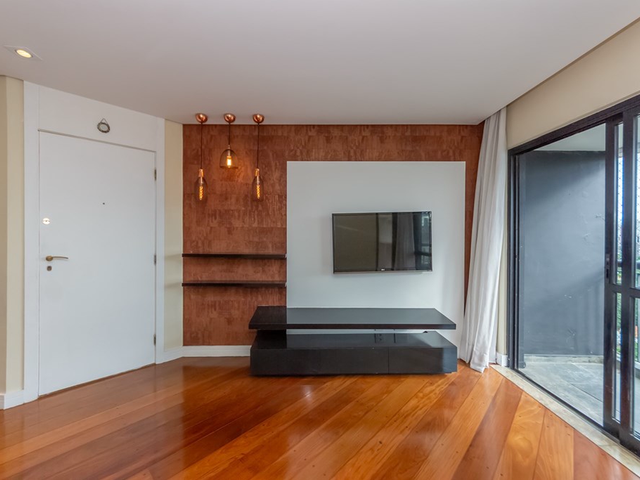 Foto do Apartamento - Apartamento à venda 3 Quartos 1 Suite 2 Vagas 95M² Moema São Paulo - SP | Lares e Andares Imóveis