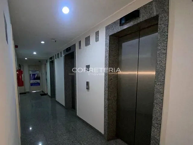 Sala à venda, no bairro São Judas em São Paulo