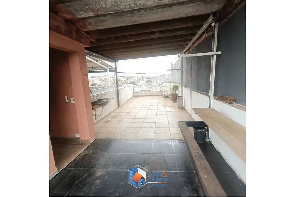 Casa, 5 quartos, 270 m² - Foto 2