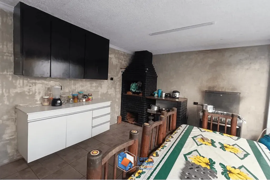 Casa, 3 quartos, 190 m² - Foto 1