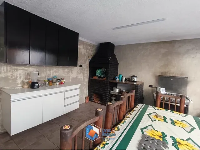 Casa 3 quartos e 4 banheiros, à venda, no bairro Vila Castelo em São Paulo