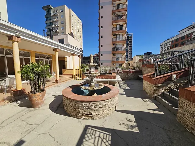 Apartamento 3 quartos e 3 banheiros, à venda, no bairro Menino Deus em Porto Alegre