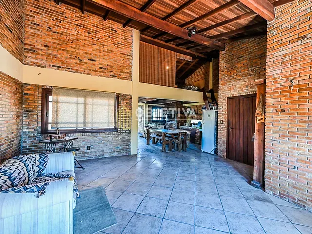 Cobertura / Penthouse 9 quartos e 7 banheiros, à venda, no bairro São João em Porto Alegre