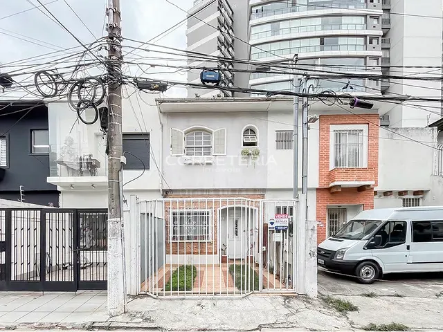 Casa 3 quartos e 4 banheiros, à venda, no bairro Vila Olímpia em São Paulo