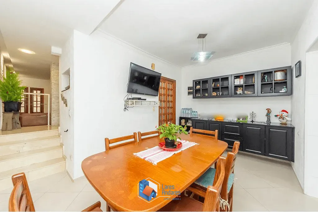 Casa, 3 quartos, 200 m² - Foto 31