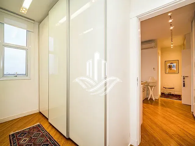Cobertura / Penthouse 4 quartos e 6 banheiros, à venda, no bairro Alto da Boa Vista em São Paulo