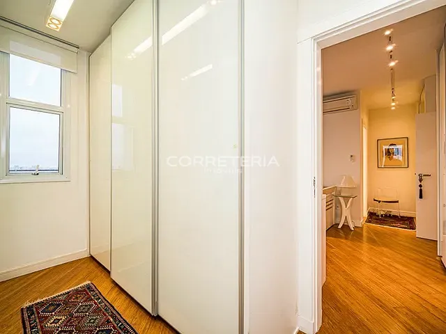 Cobertura / Penthouse 4 quartos e 6 banheiros, à venda, no bairro Alto da Boa Vista em São Paulo