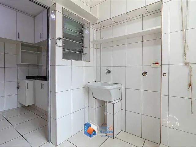 Apartamento 2 quartos e 2 banheiros, à venda, no bairro Moema em São Paulo