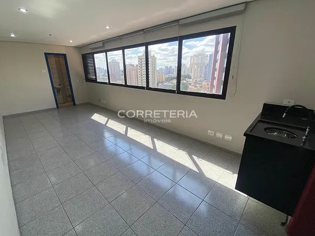 Sala à venda, no bairro Vila Monte Alegre em São Paulo
