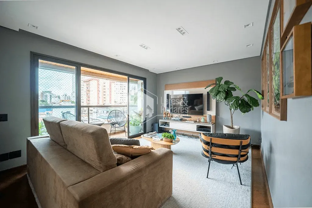 Apartamento, 3 quartos, 131 m² - Foto 1